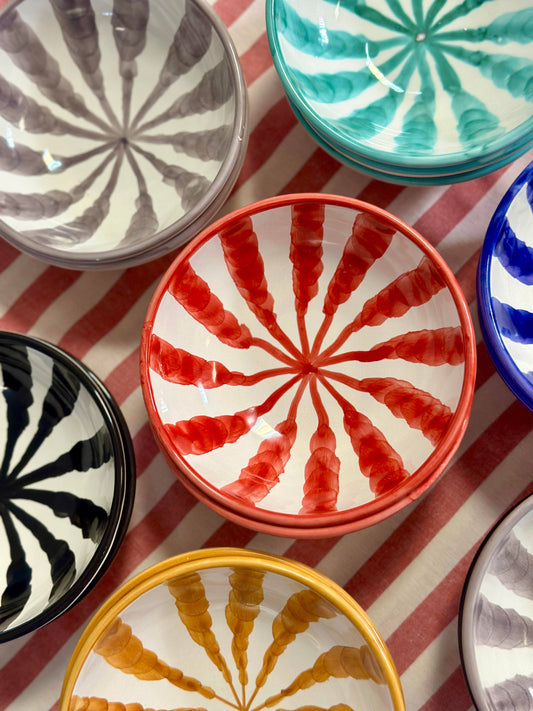 Vietri Ceramic Bowl Set